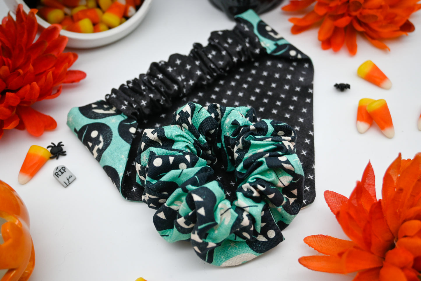 Reversible Pet Bandana - Turquoise and Black Pumpkins n Ghosts